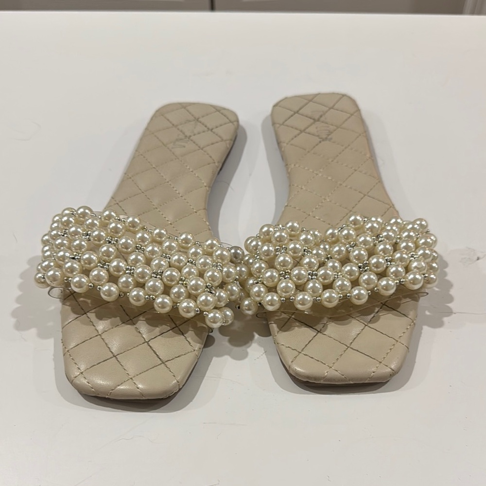 Elegant Pearl Embellished Beige Sandals